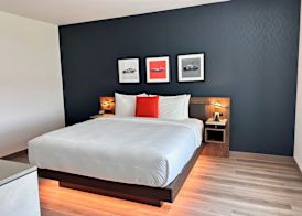 Cambria Hotel Northlake Conference Center - Roanoke 5