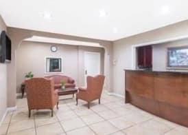 Days Inn by Wyndham Brownsville 3