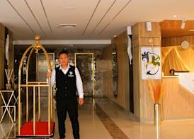 Plaza Athenee Hotel 5