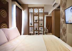 JLE'S Hotel 4