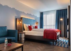 Holiday Inn - the niu, Keg Hamburg Ost by IHG 4