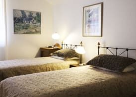 Amy's House Bed & Breakfast 3