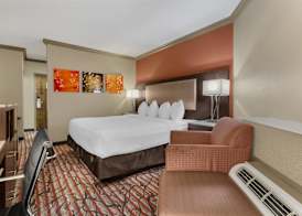 Best Western Plus Brookside Inn 5