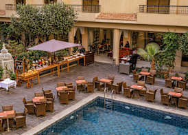 Red Hotel 4