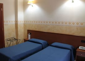 Hotel Lungomare 4