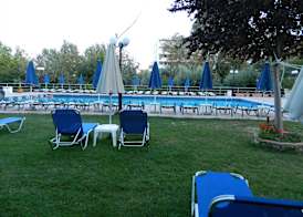 Sun Beach Hotel 3