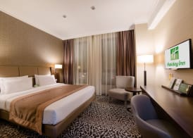 Holiday Inn AKTAU by IHG 4