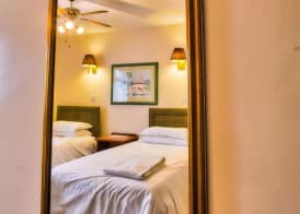Easton Guest House 5