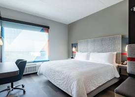 avid hotel Florence North by IHG 4