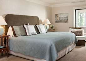 Refuge Inn 2
