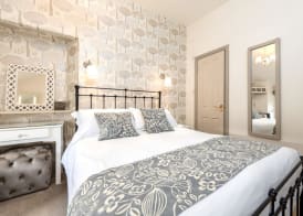2 Cambridge Villas B & B 3