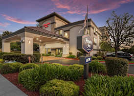 Hampton Inn Oakland-Hayward 2