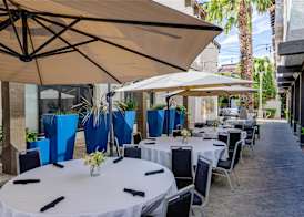 DoubleTree by Hilton Campbell - Pruneyard Plaza 4