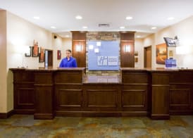 Holiday Inn Express & Suites SALT LAKE CITY-AIRPORT EAST by IHG 2