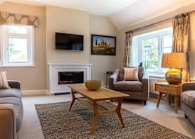 Cowdray Lodge B&B rooms 3