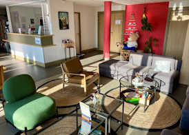 Brit Hotel Reims Croix Blandin 5