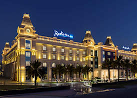Radisson Blu Hotel, Ajman 2