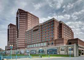 Embassy Suites by Hilton Cincinnati RiverCenter 2