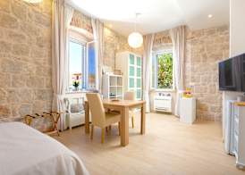 Victoria Luxury Rooms - Split Downtown 2