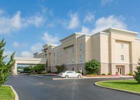 Hampton Inn Goshen 2