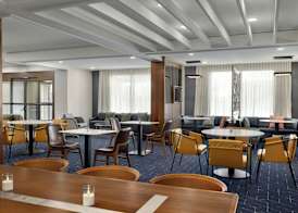 Courtyard by Marriott Kokomo 3