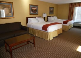 Holiday Inn Express & Suites HAZARD by IHG 4