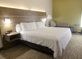 Holiday Inn Express MARSHFIELD (SPRINGFIELD AREA) by IHG 3