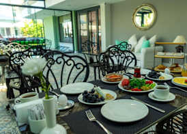 The Mori Club Hotel 2