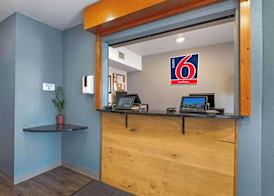 Studio 6 Extended Stay Cincinnati Sharonville OH 2