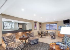 Super 8 by Wyndham Richlands/Claypool Hill Area 2