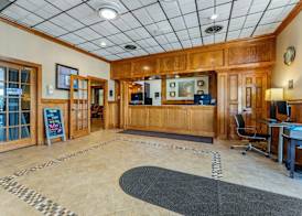 Comfort Inn & Suites Triadelphia - Wheeling 3