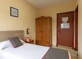 HOSTAL-RESTAURANTE EL PAISANO 4
