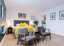 Riverside Studios in the Centre of Chester 3