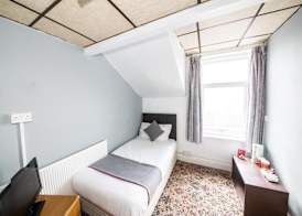 MyRoomz Silver Strand Hotel 2