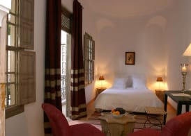 Riad Altair 5