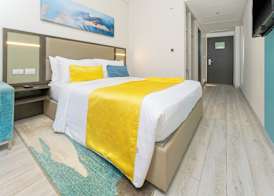 Savoy Hotel Mactan Cebu near Newtown Beach 4
