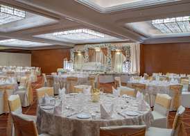 Sheraton Dubai Creek Hotel & Towers 2