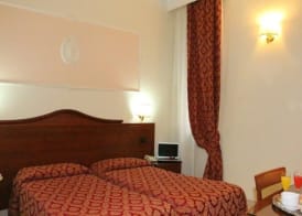 Hotel Mirage 5