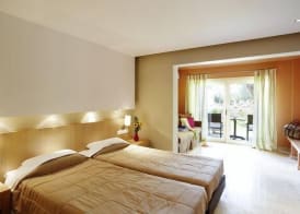 Astoria Hotel 4