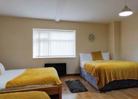 Swanky Apartment 5