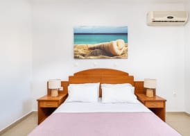 Sun Beach Apartments 4