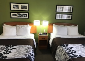 Sleep Inn & Suites Bensalem 5