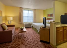 Hawthorn Extended Stay by Wyndham Cincinnati NE Mason 5