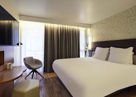 Mercure Paris Arc de Triomphe Etoile 2