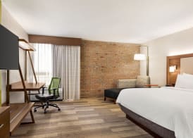 Holiday Inn Express SAN ANTONIO-AIRPORT by IHG 3