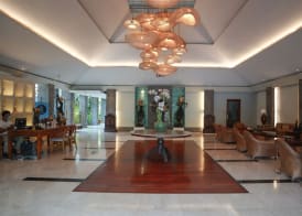 The Cakra Hotel 2