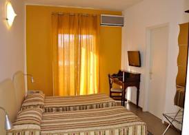 TK HOTEL - ex Ares 5
