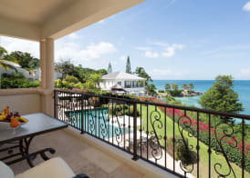 The Cove Suites at Blue Waters Resort and Spa 3