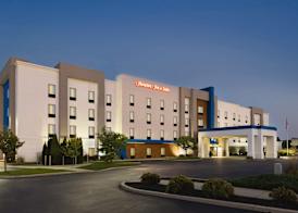 Hampton Inn & Suites York South 2