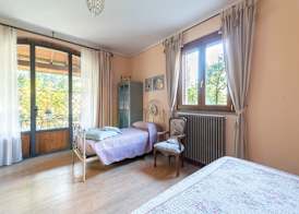 Blissful Tuscan Hideaway 5